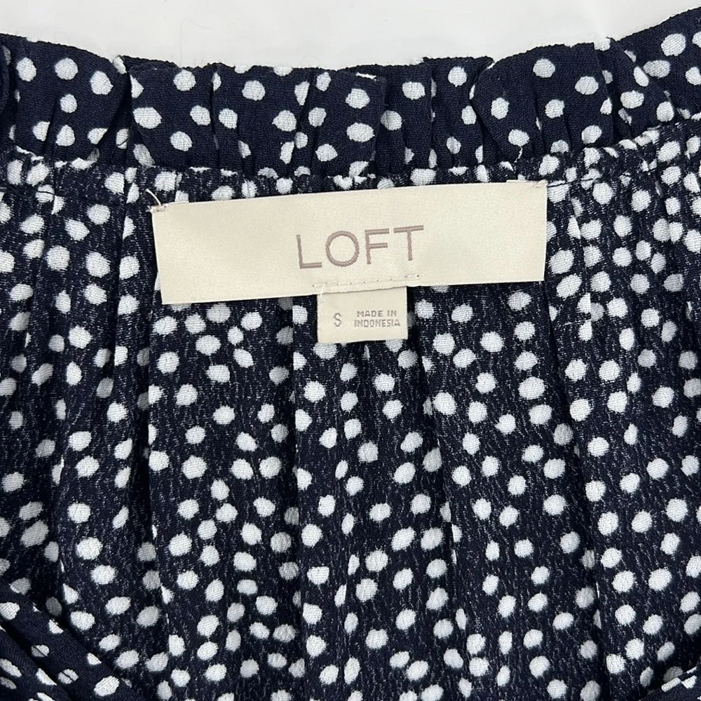 LOFT Navy blue and White polka dot Puff‎ Sleeve Blouse with Mandarin Collar